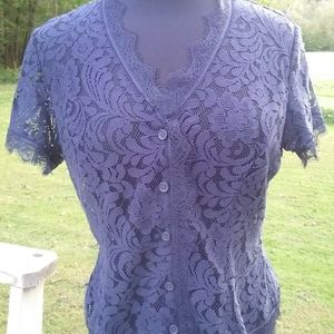 Cabi Holiday Top~ Soft Lace